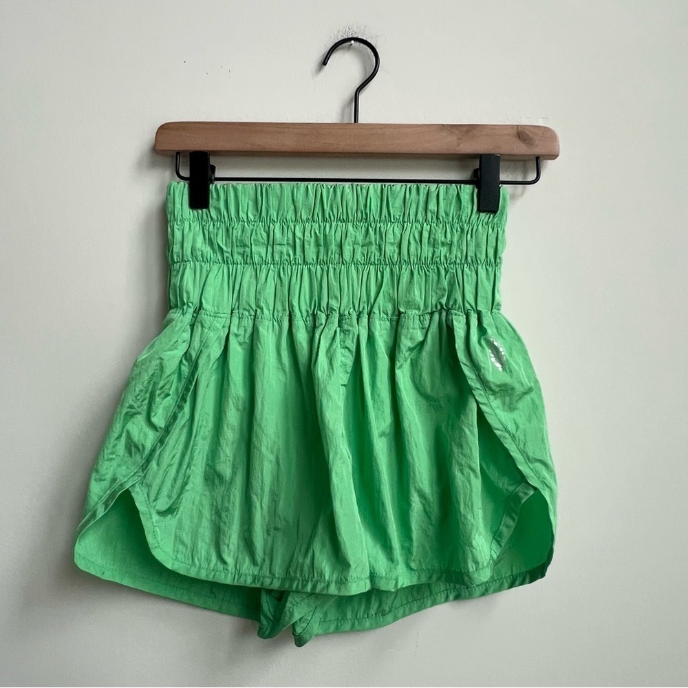 FP Movement by Free People The Way Home Shorts Fresh Cut Green Smocked XS - Picture 2 of 12